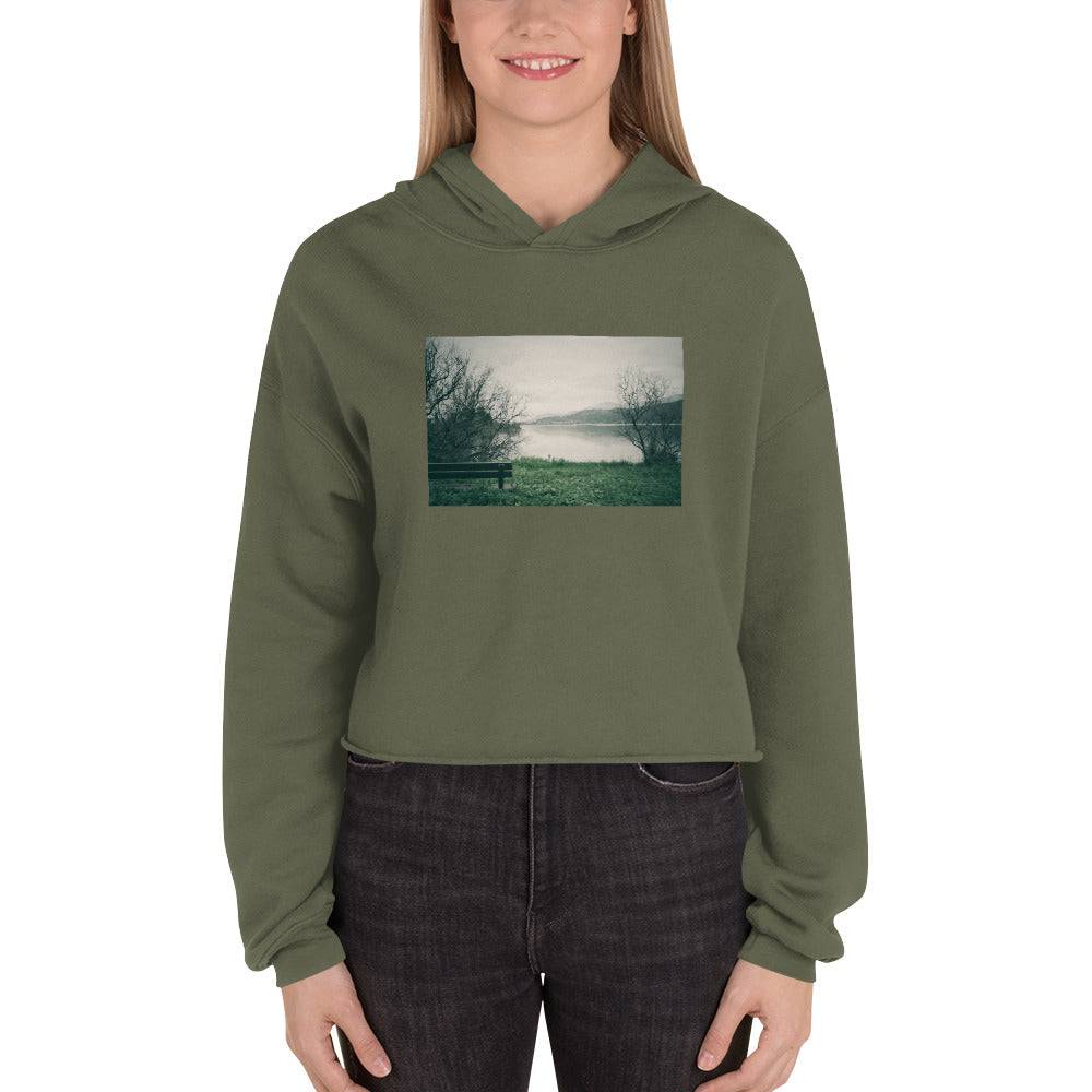 Crop Hoodie/bench at the lagoon - Enet Images
