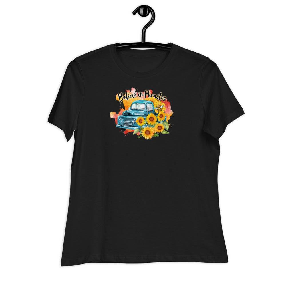Women's Relaxed T-Shirt/Believe In Miracles - Enet Images