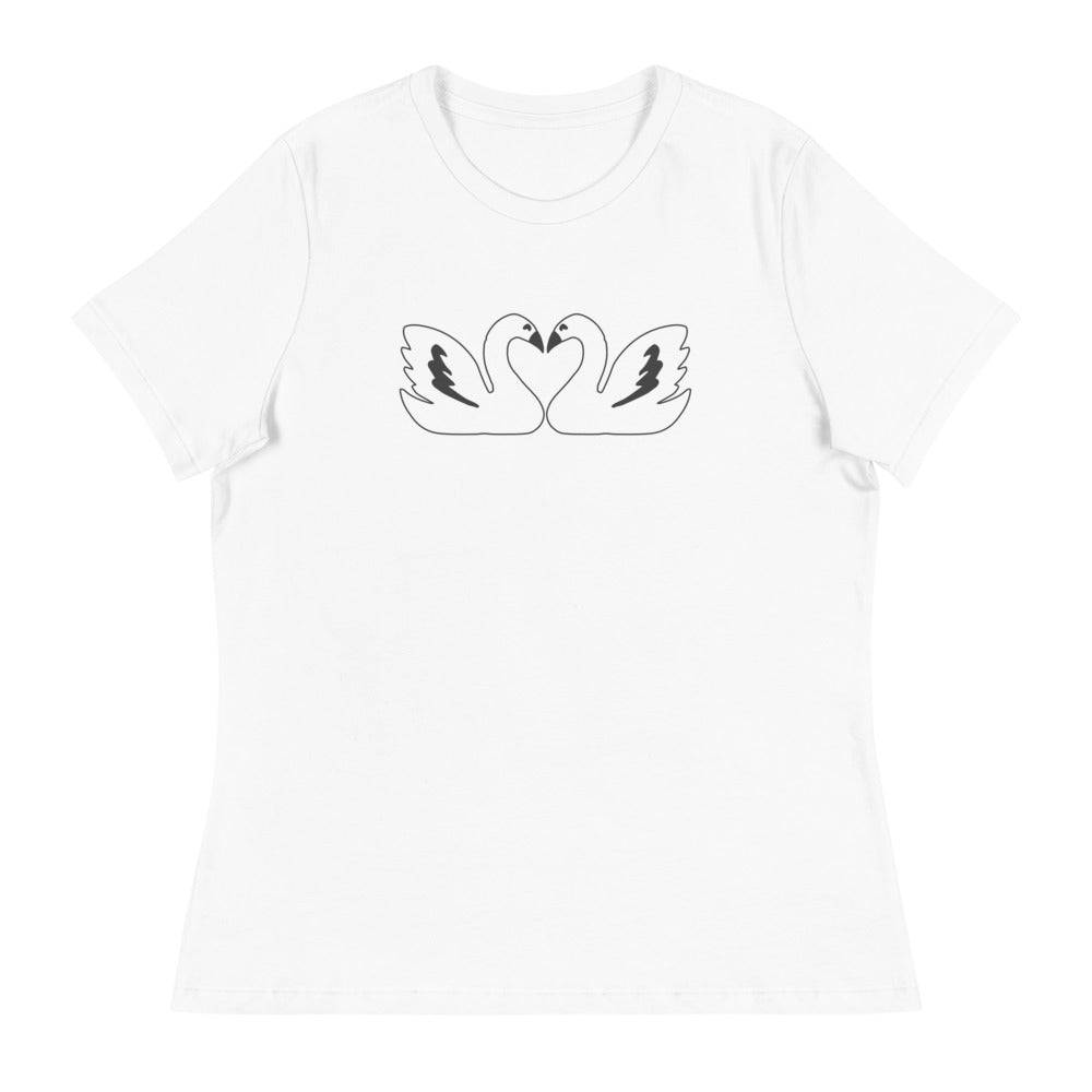 Women's Relaxed T-Shirt/Swans In Love - Enet Images