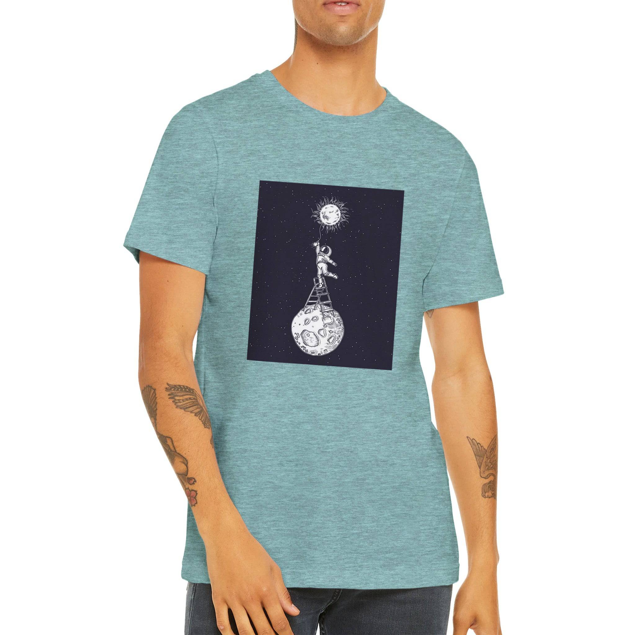 Budget Unisex Crewneck T-shirt/Astronaut-Sun - Enet Images