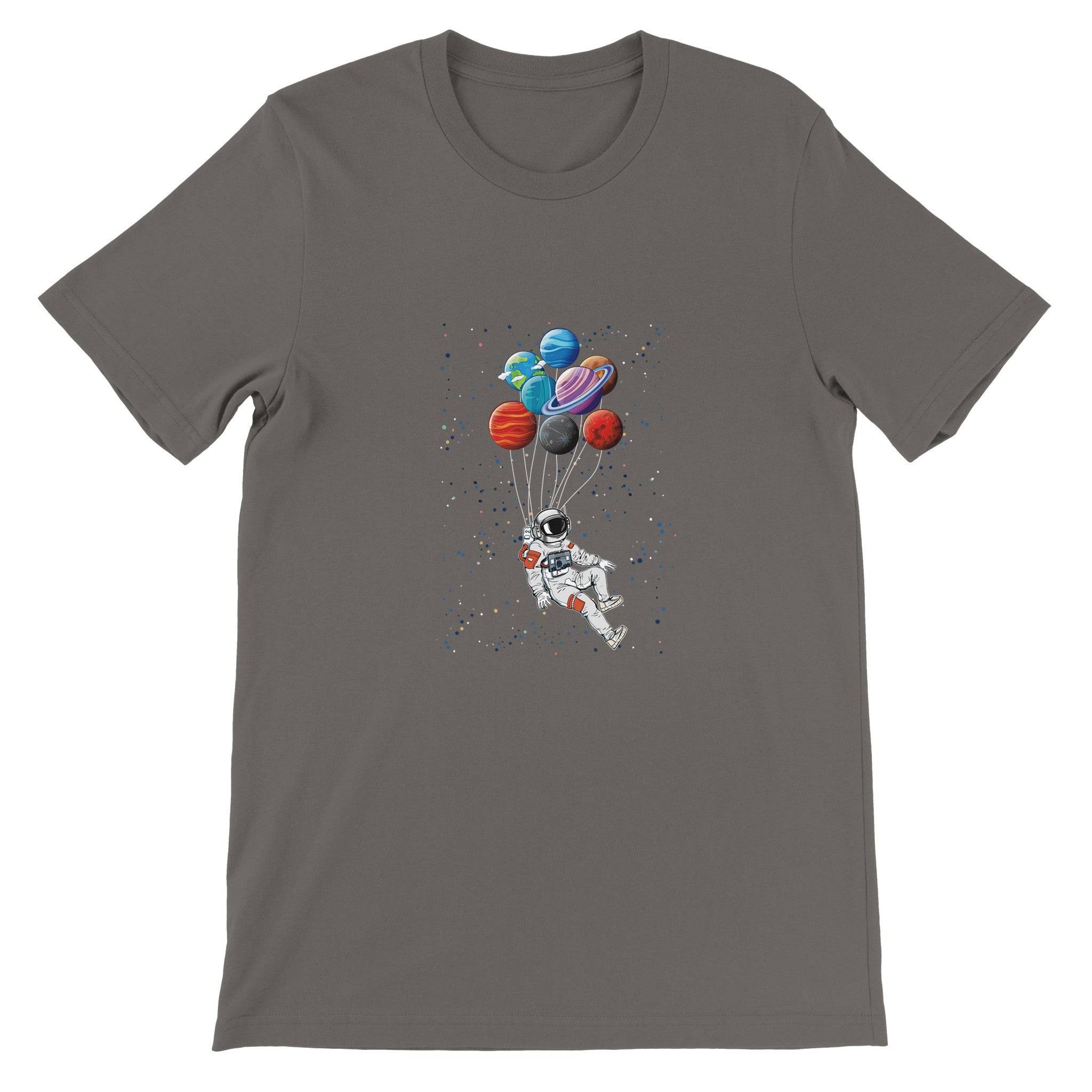 Budget Unisex Crewneck T-shirt/Astronaut-Ballons-Space - Enet Images