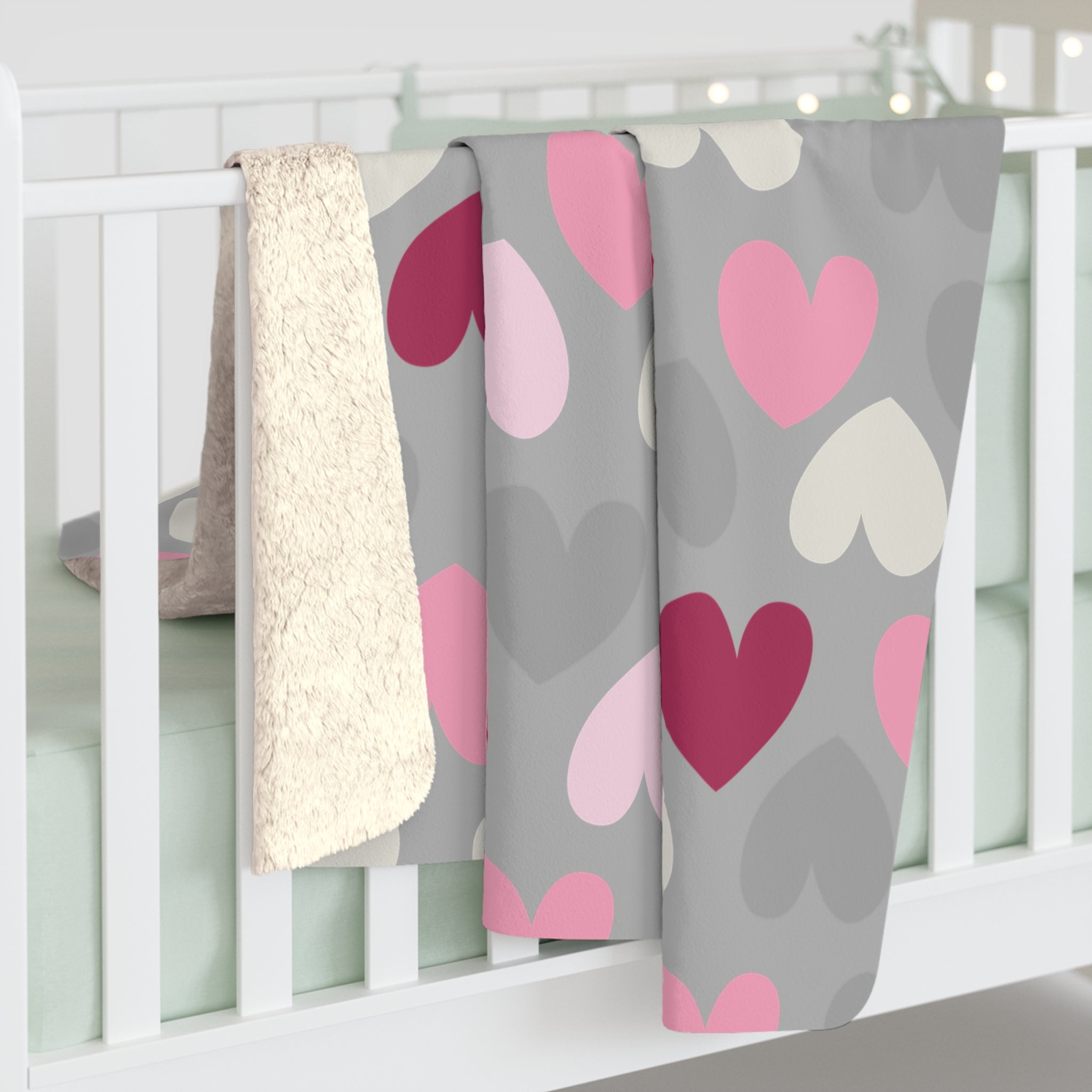 Love Hearts/Sherpa Fleece Blanket - Enet Images