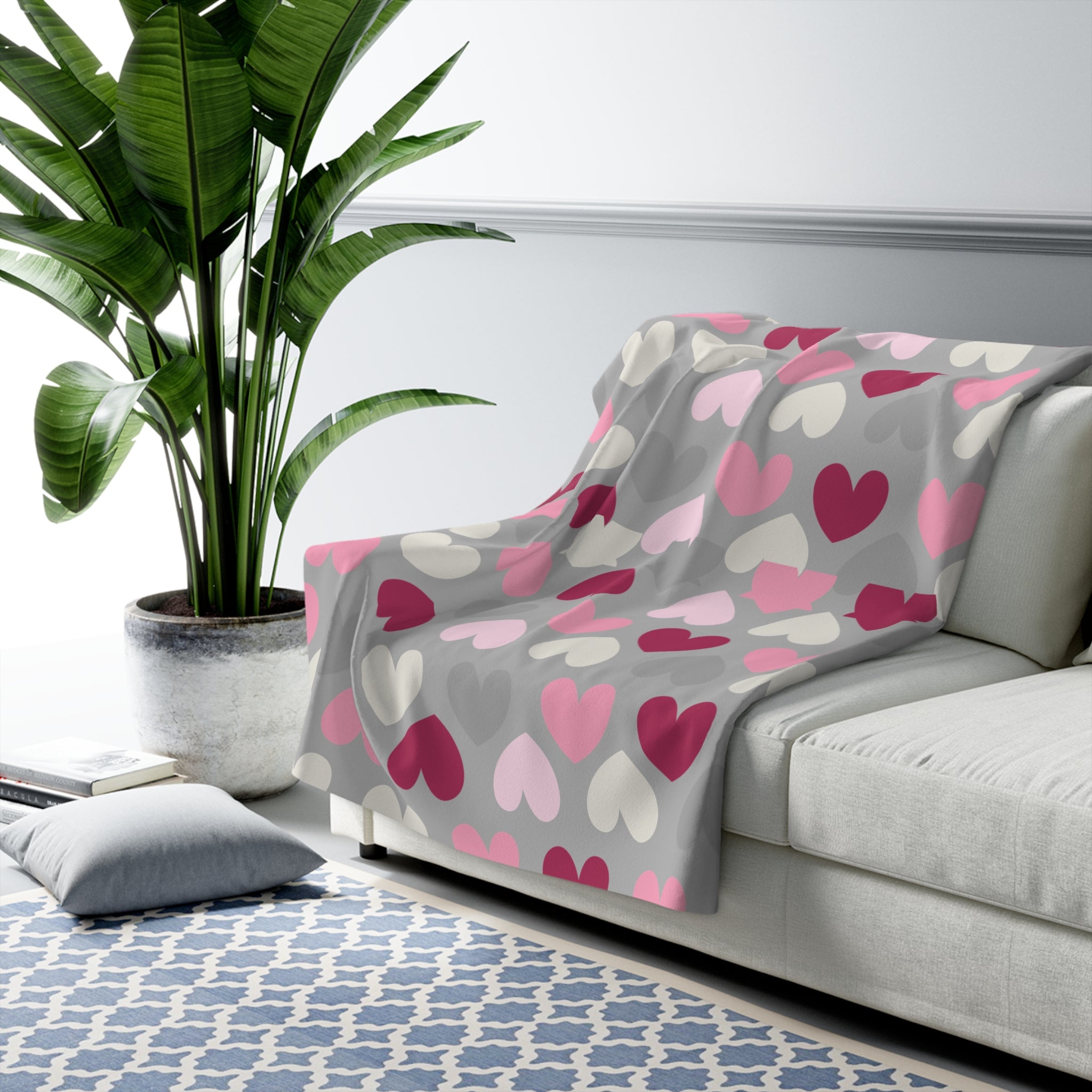 Love Hearts/Sherpa Fleece Blanket - Enet Images