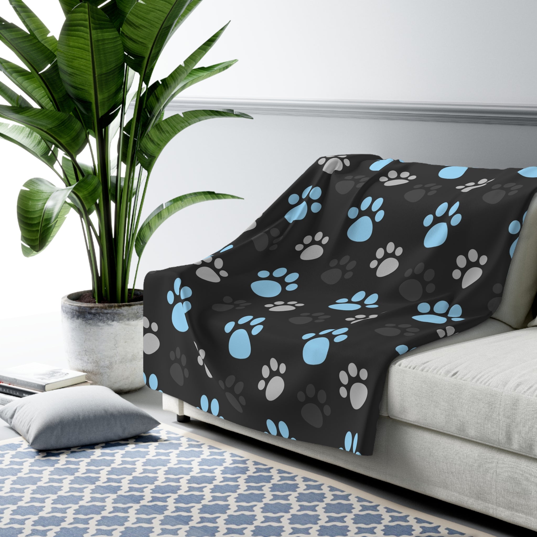 Love Paws Black/Sherpa Fleece Blanket - Enet Images
