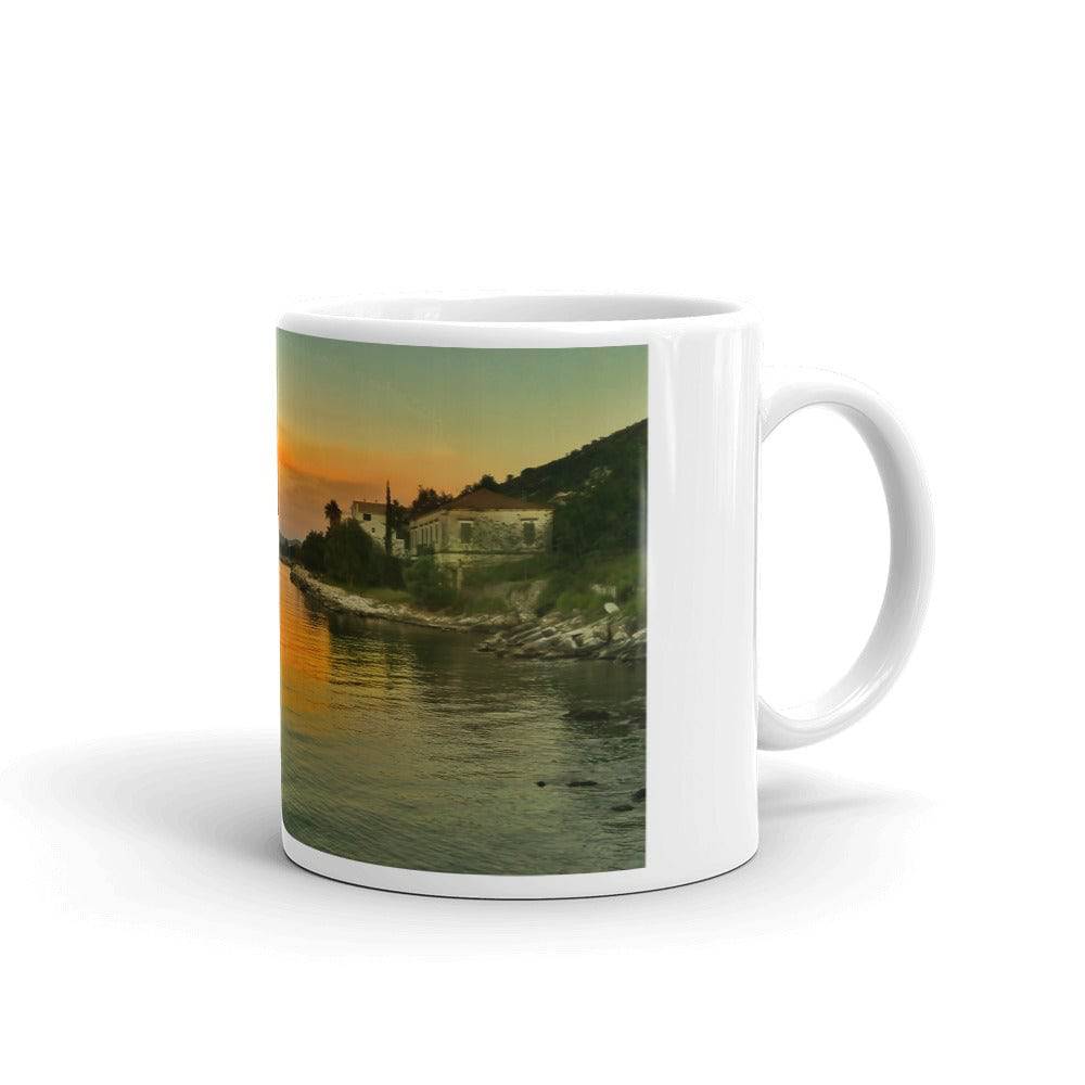 Mug/sunrise - Enet Images