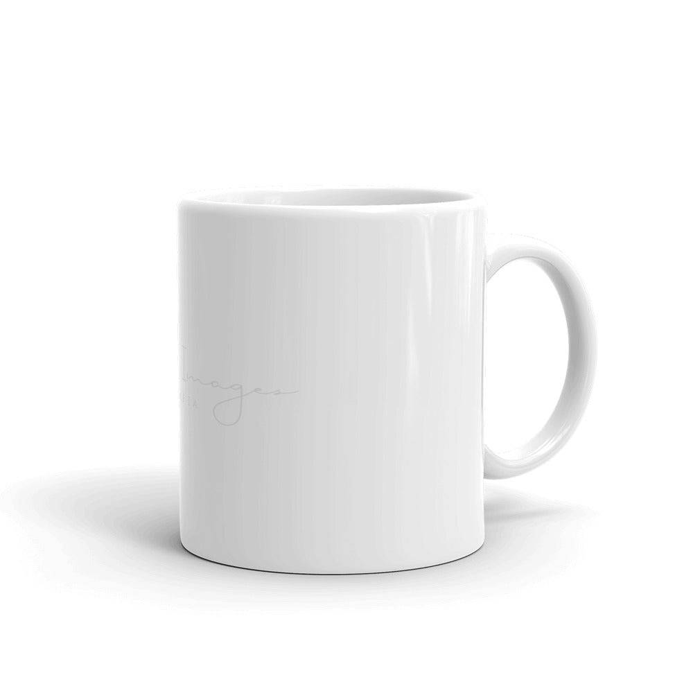 White glossy mug/Enet Images - Enet Images