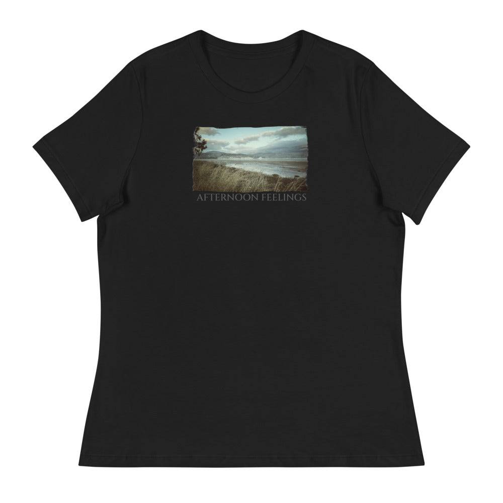 Women's Relaxed T-Shirt/Afternoon Feelings/Personalized - Enet Images