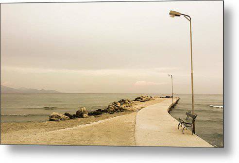 Walking at the jetty - Metal Print - Enet Images