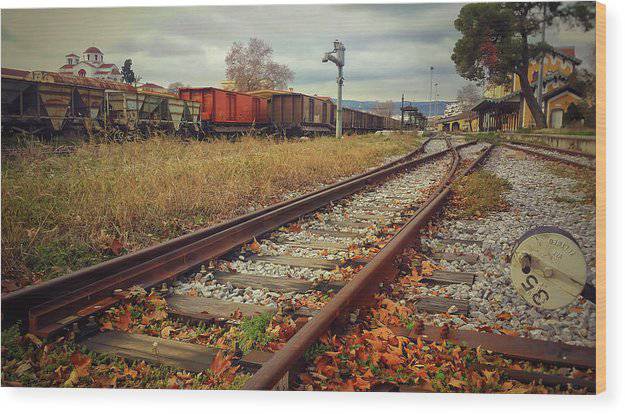 On The Old Rails - Wood Print - Enet Images