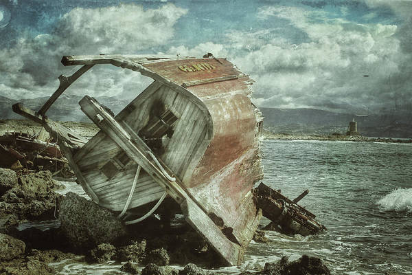 Shipwreck - Art Print