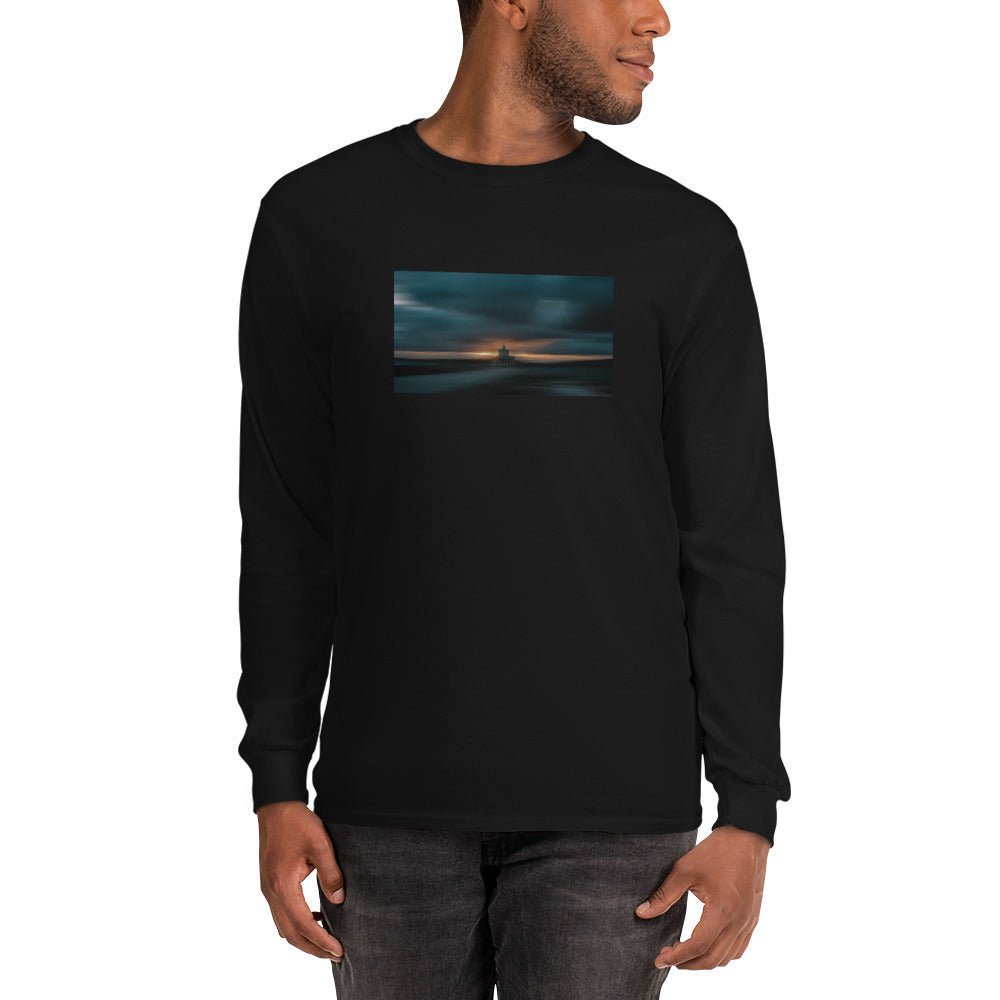 Men’s Long Sleeve Shirt/lighthouse in motion