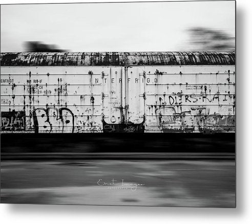 Train In Motion-Black And  White - Metal Print
