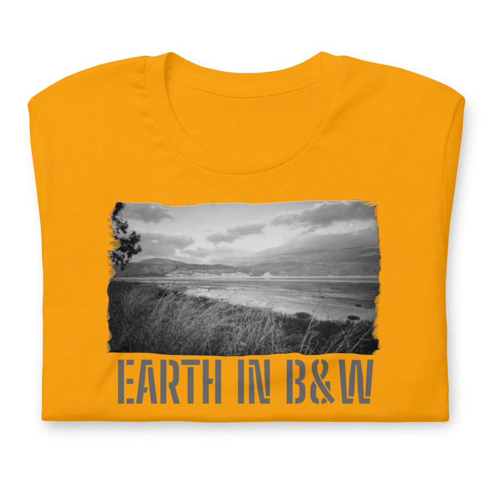 Kurzärmeliges Unisex T-Shirt/Erde in B&amp;W/Personalisiert