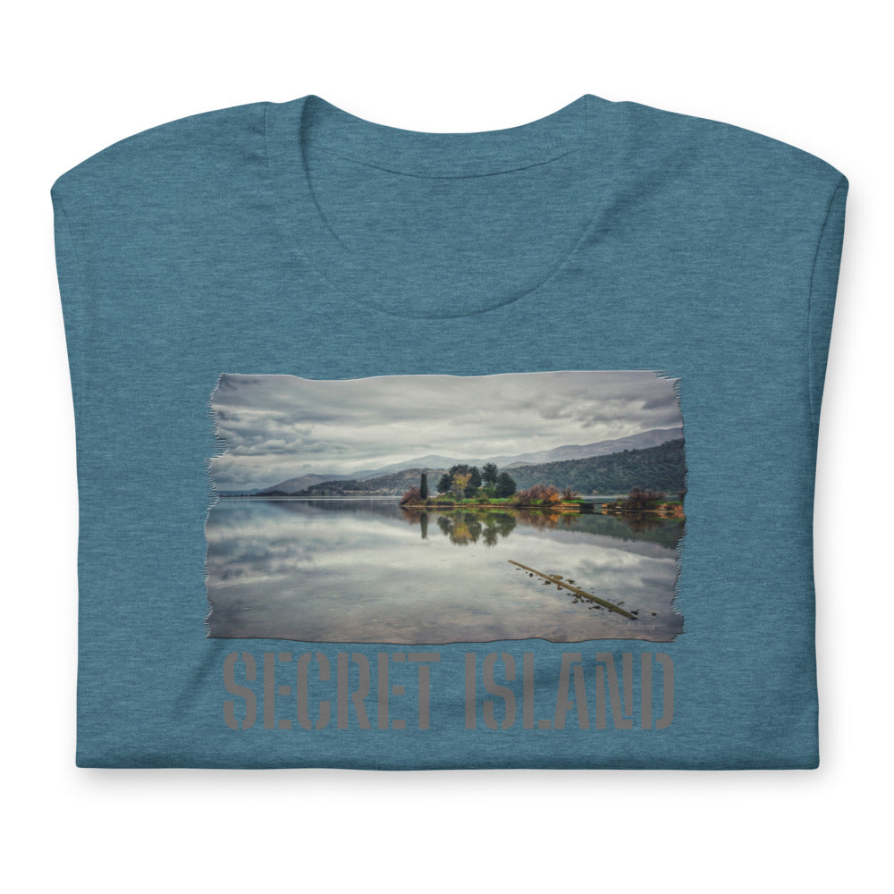 Short-Sleeve Unisex T-Shirt/Secret Island/Personalized