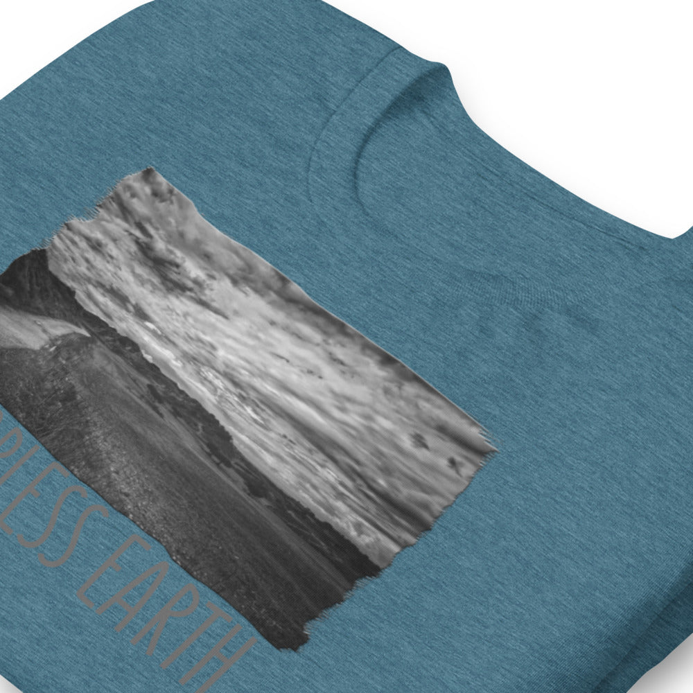 Short-Sleeve Unisex T-Shirt/Colorless Earth/Personalized