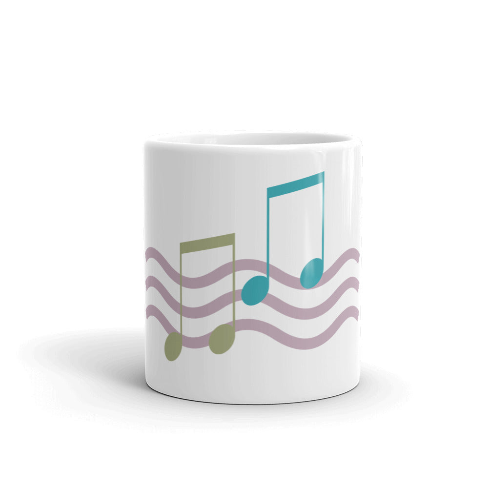 Weiße glänzende Tasse/Musik