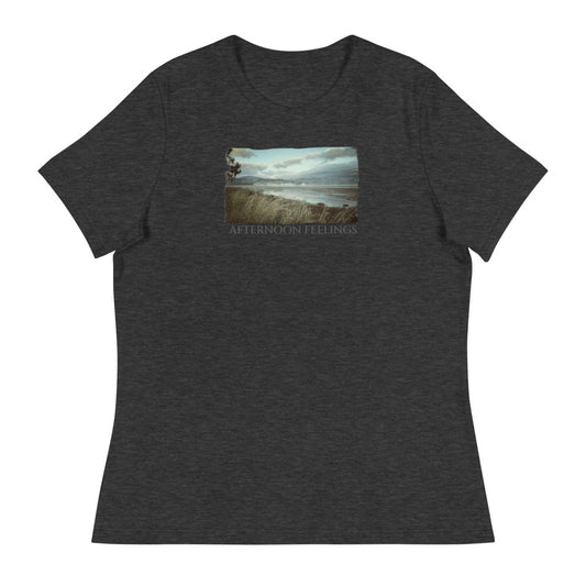 Women's Relaxed T-Shirt/Afternoon Feelings/Personalized