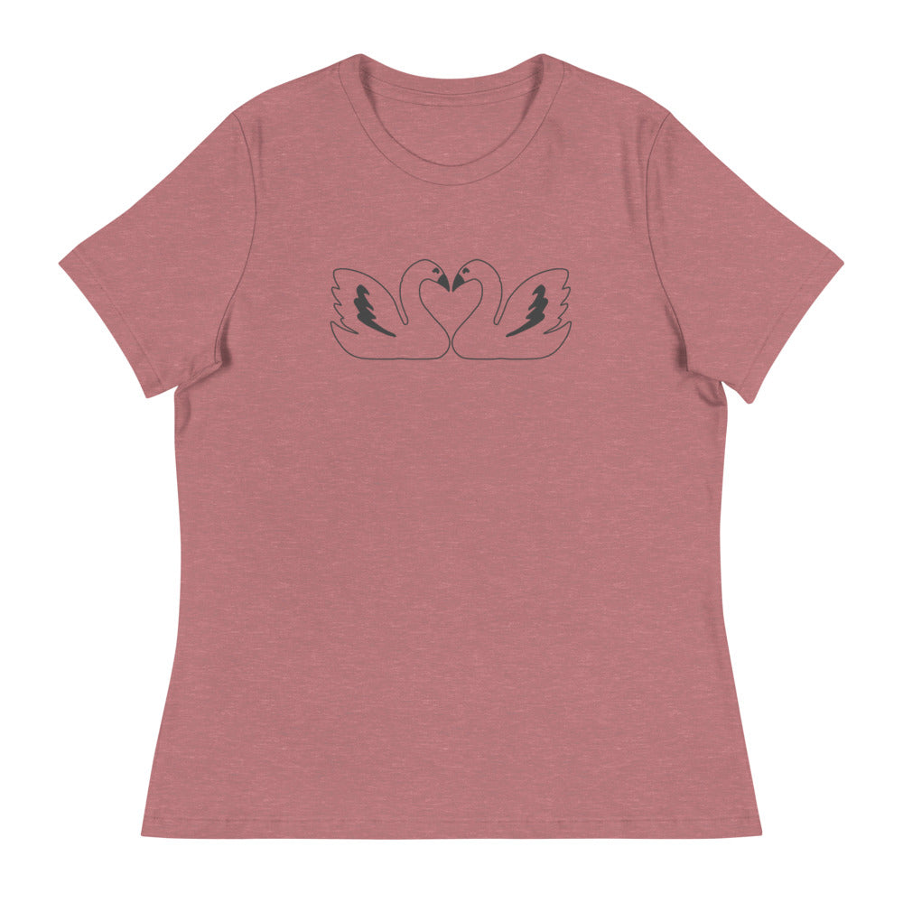 Women's Relaxed T-Shirt/Swans In Love