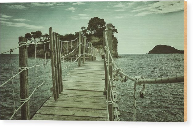 Wooden bridge to Cameo island - Wood Print